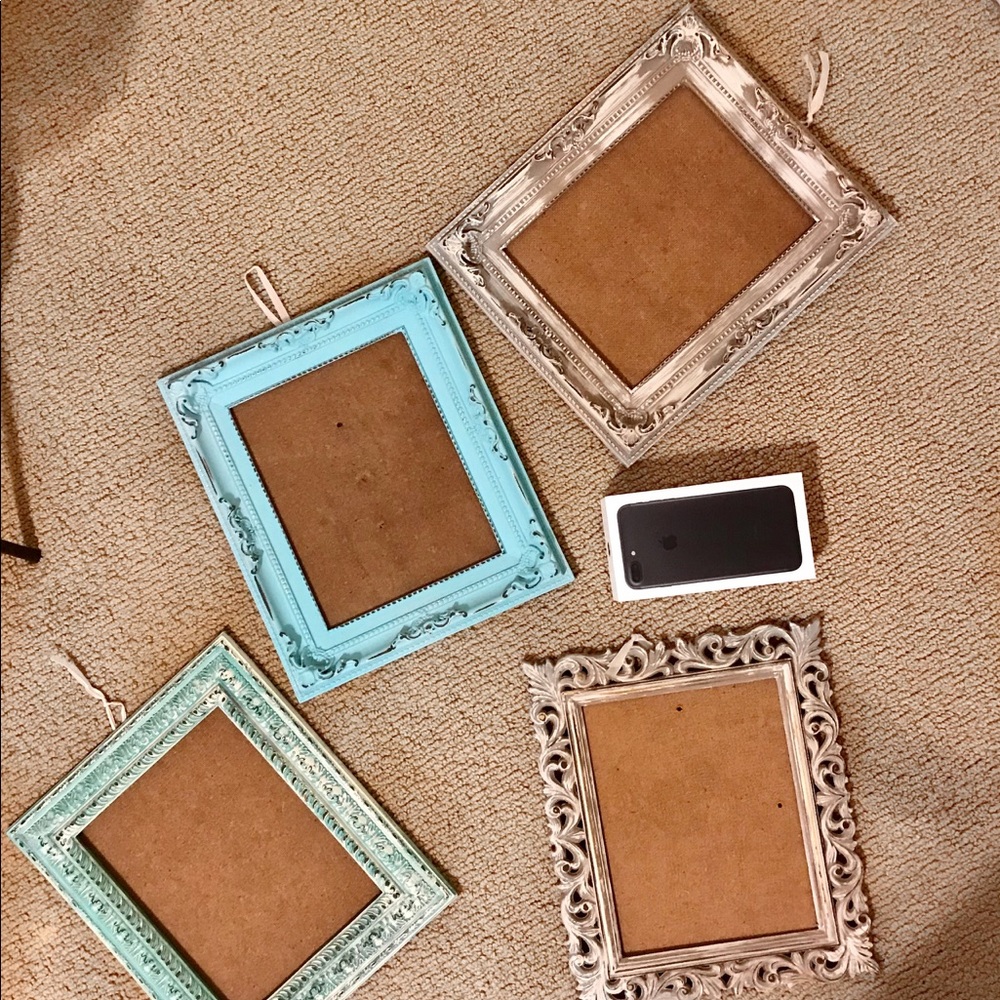 Shabby chic picture frames. Hand painted.